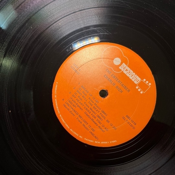 Charlie Rich- The Entertainer- vintage vinyl record from 1975 - Picture 7 of 9